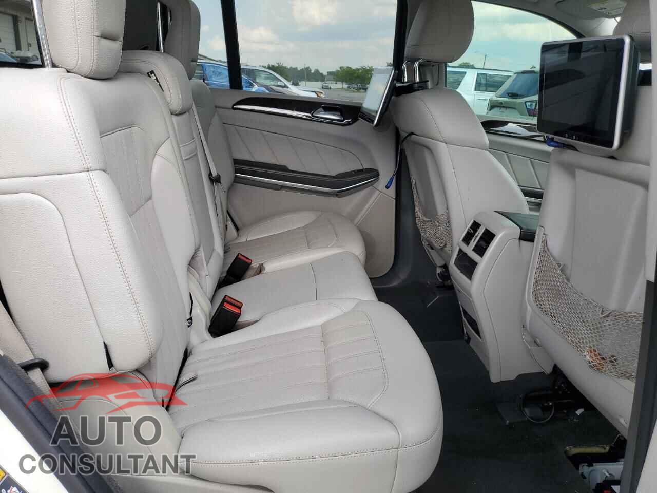 MERCEDES-BENZ GL-CLASS 2013 - 4JGDF7CE6DA215698