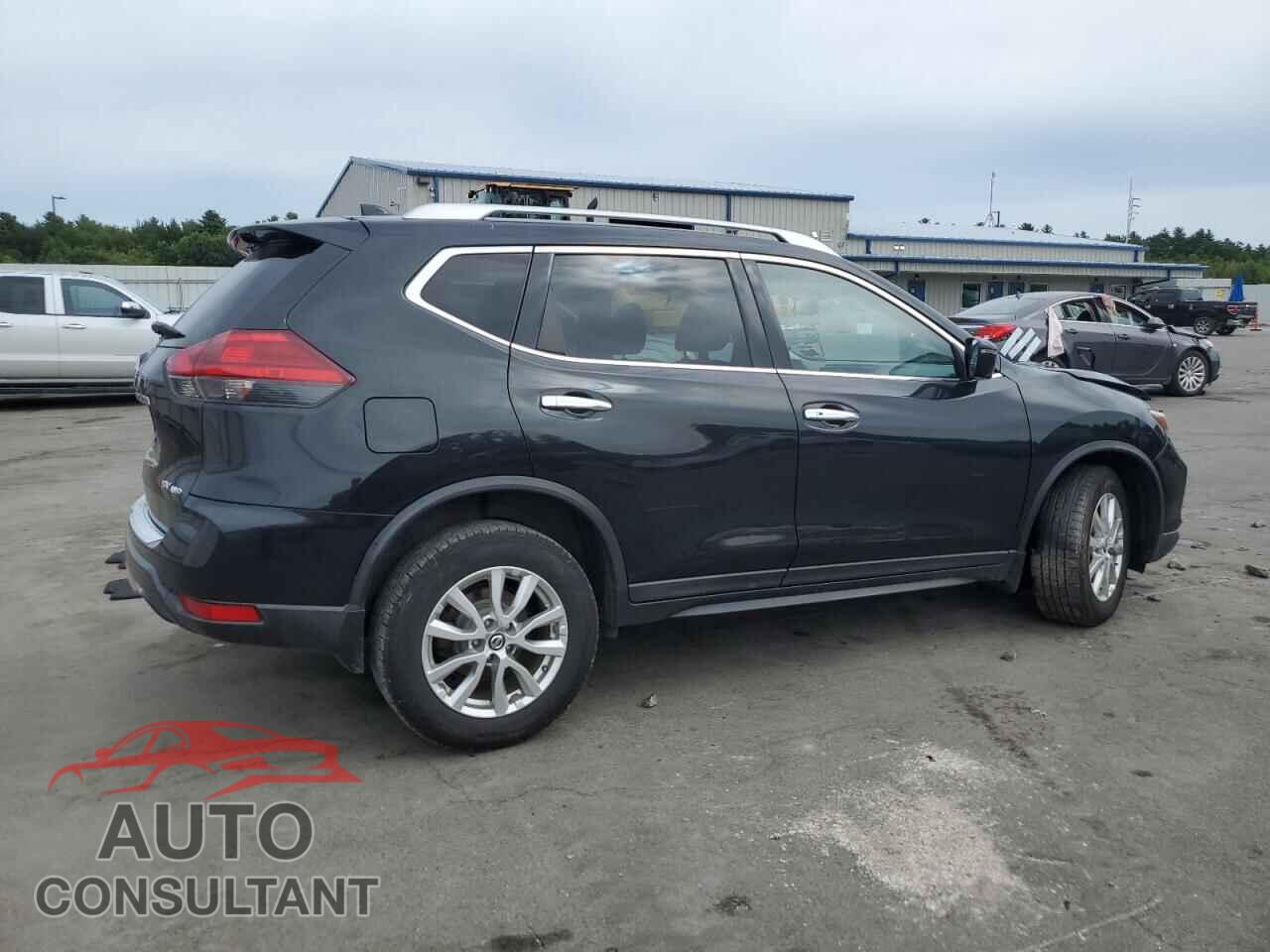 NISSAN ROGUE 2017 - KNMAT2MV7HP537013