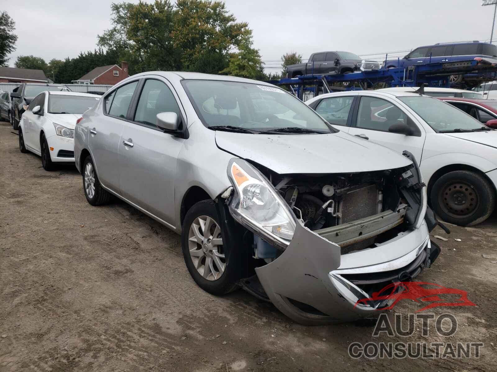 NISSAN VERSA 2018 - 3N1CN7AP9JL844970
