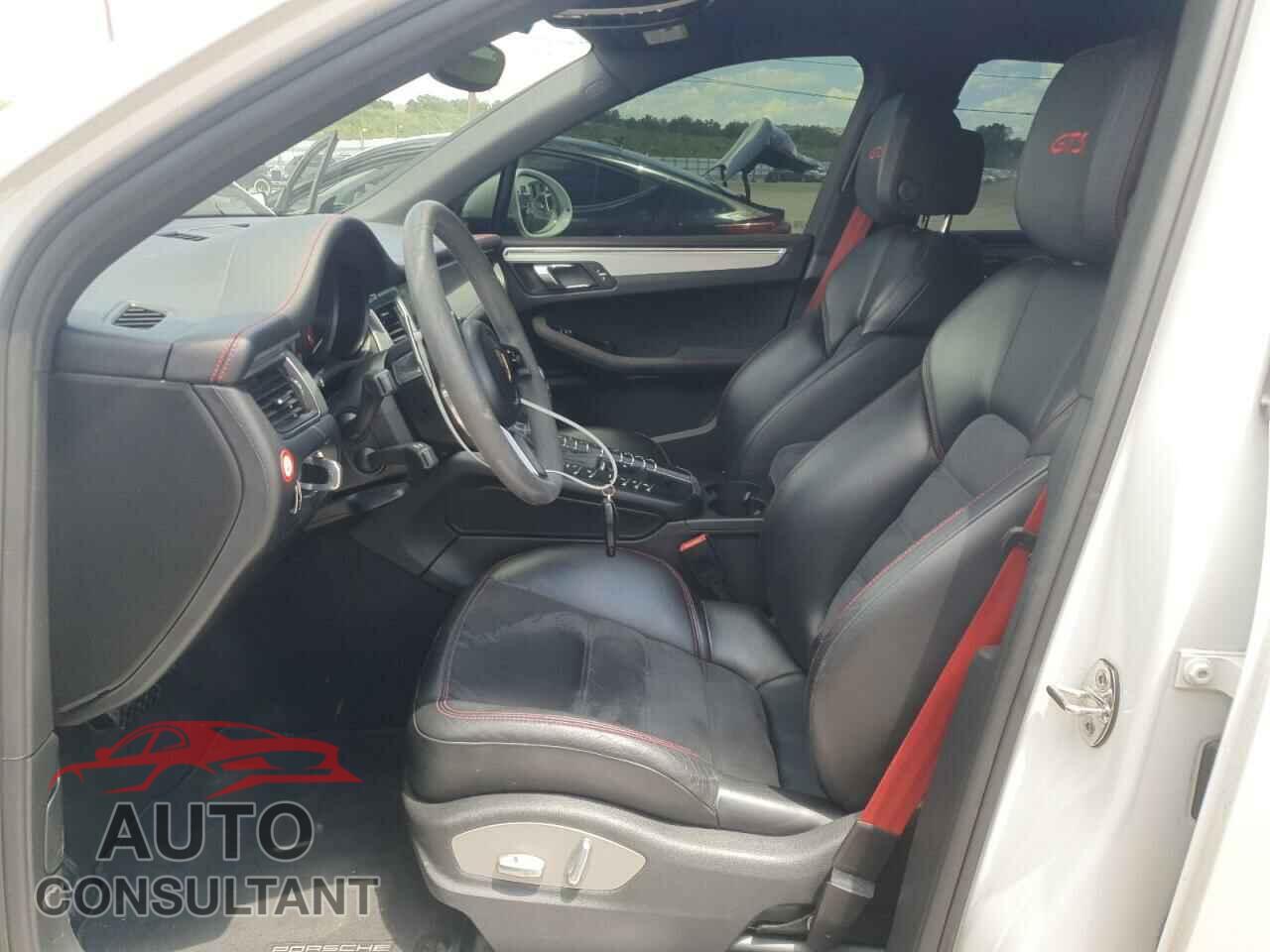 PORSCHE MACAN 2017 - WP1AG2A51HLB53890