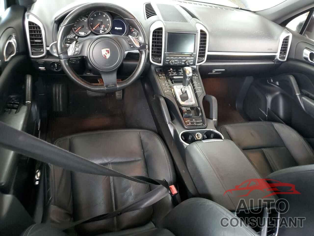 PORSCHE CAYENNE 2012 - WP1AA2A25CLA00106