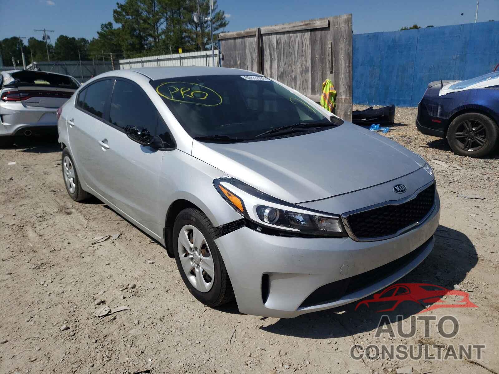 KIA FORTE 2017 - 3KPFK4A77HE067561