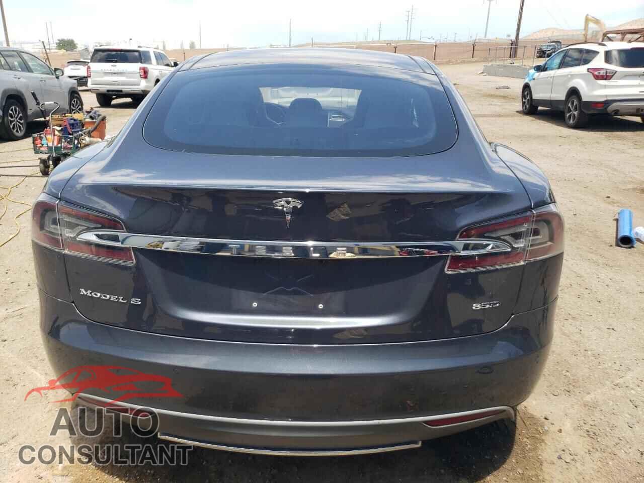 TESLA MODEL S 2016 - 5YJSA1E27GF128155