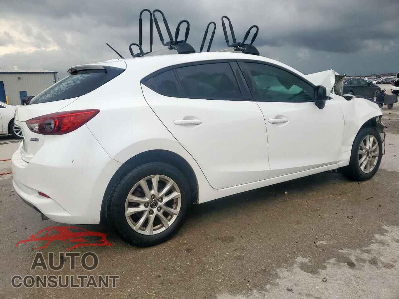 MAZDA 3 2017 - 3MZBN1K76HM144393