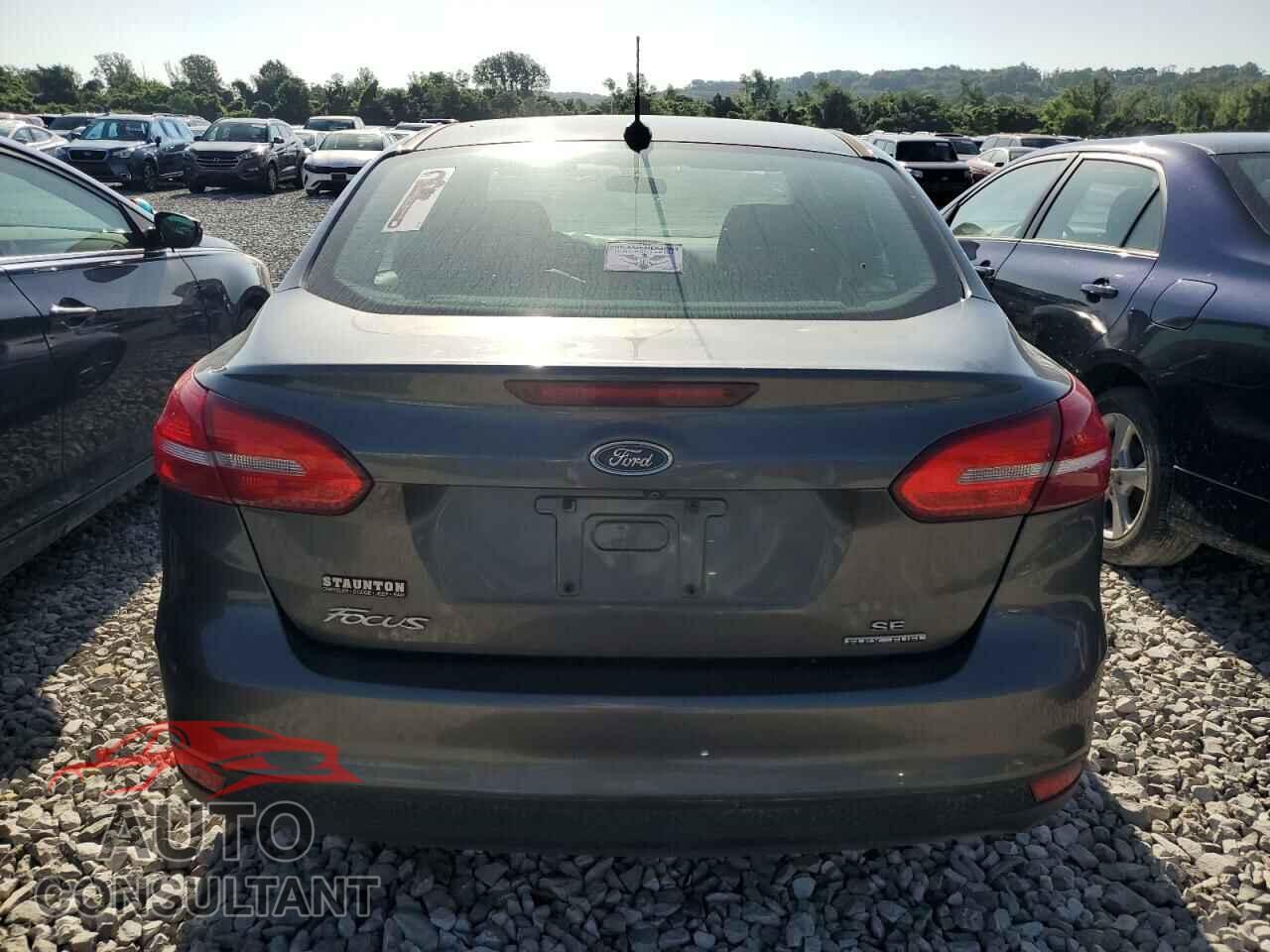 FORD FOCUS 2016 - 1FADP3F24GL405039