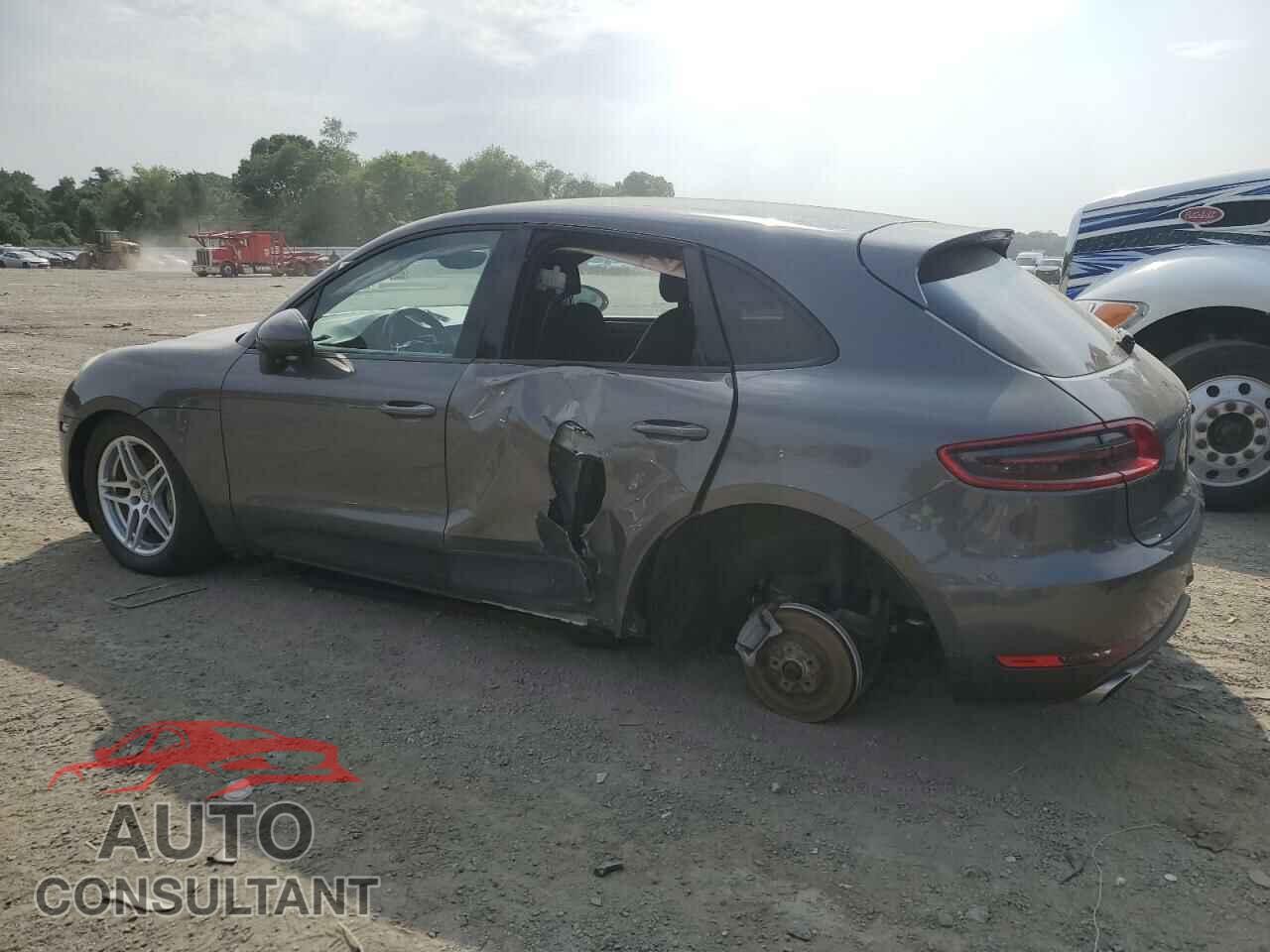 PORSCHE MACAN 2015 - WP1AB2A50FLB69249