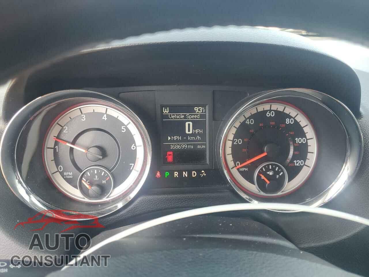 DODGE CARAVAN 2011 - 2D4RN5DG0BR674545