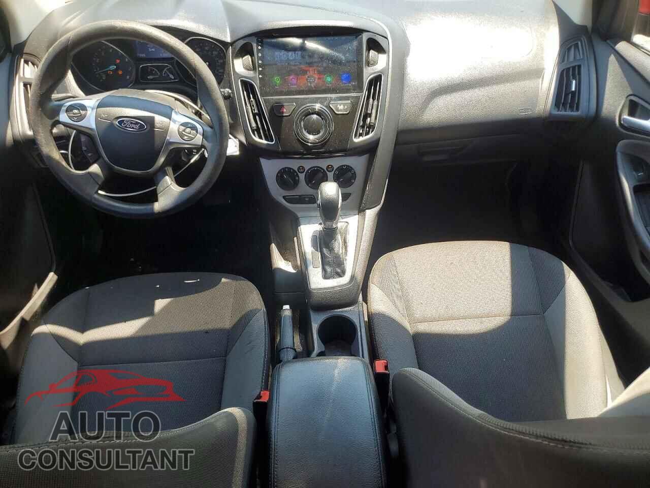 FORD FOCUS 2014 - 1FADP3K2XEL144843