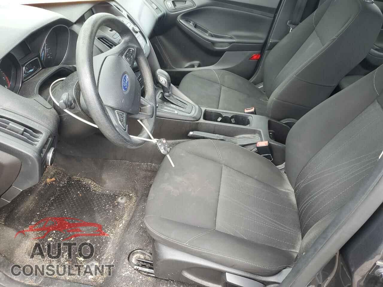 FORD FOCUS 2017 - 1FADP3E2XHL301402