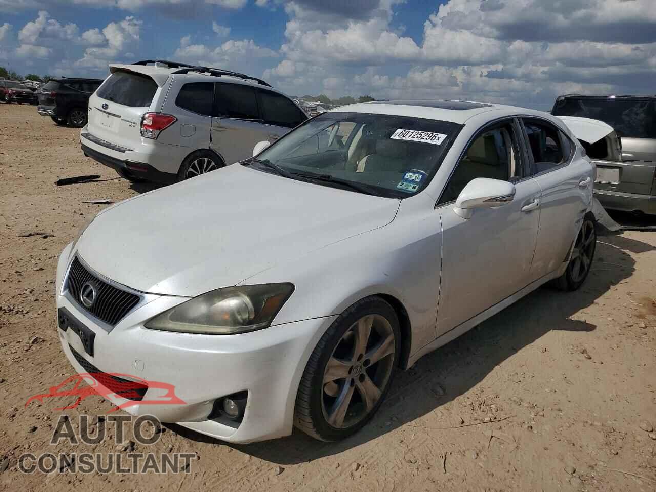 LEXUS IS 2011 - JTHBF5C29B5133815