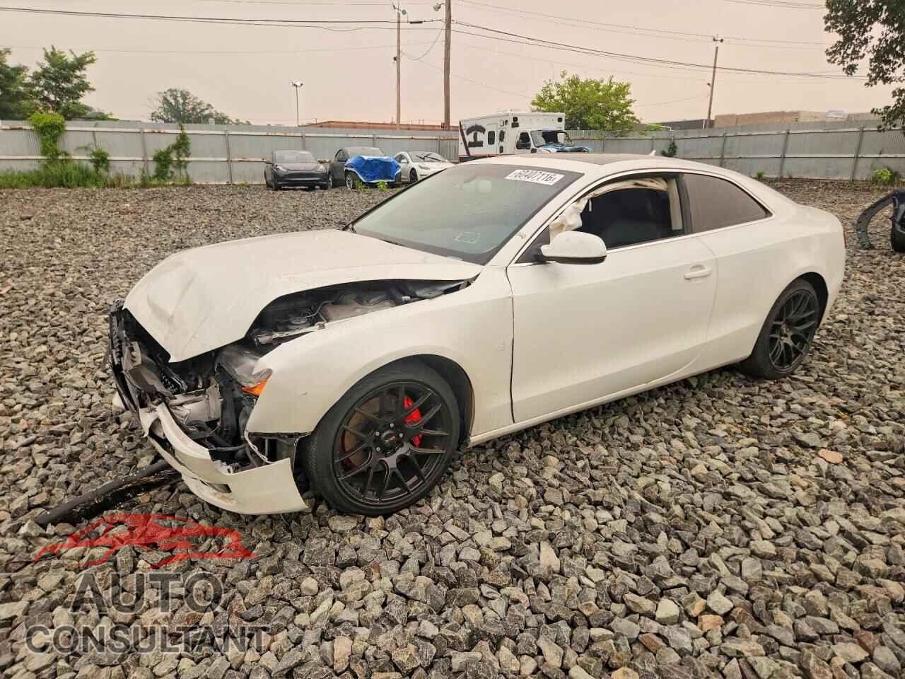 AUDI A5 2012 - WAULFAFR2CA005736