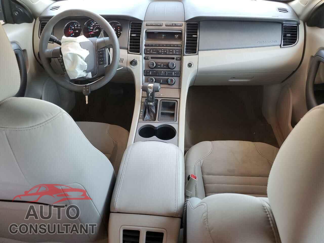 FORD TAURUS 2012 - 1FAHP2DW1CG108038