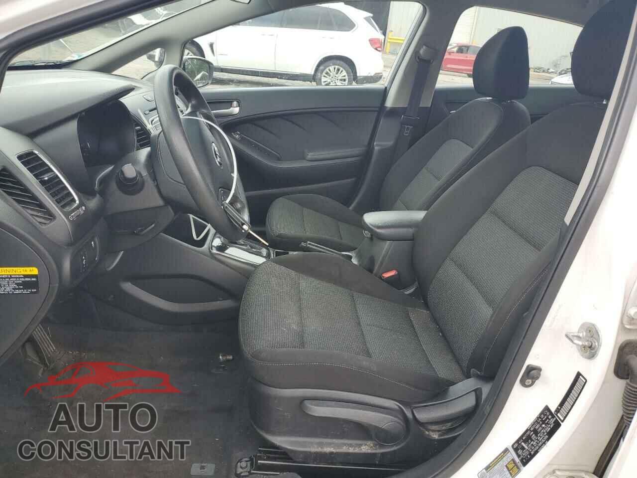 KIA FORTE 2017 - 3KPFK4A79HE082806