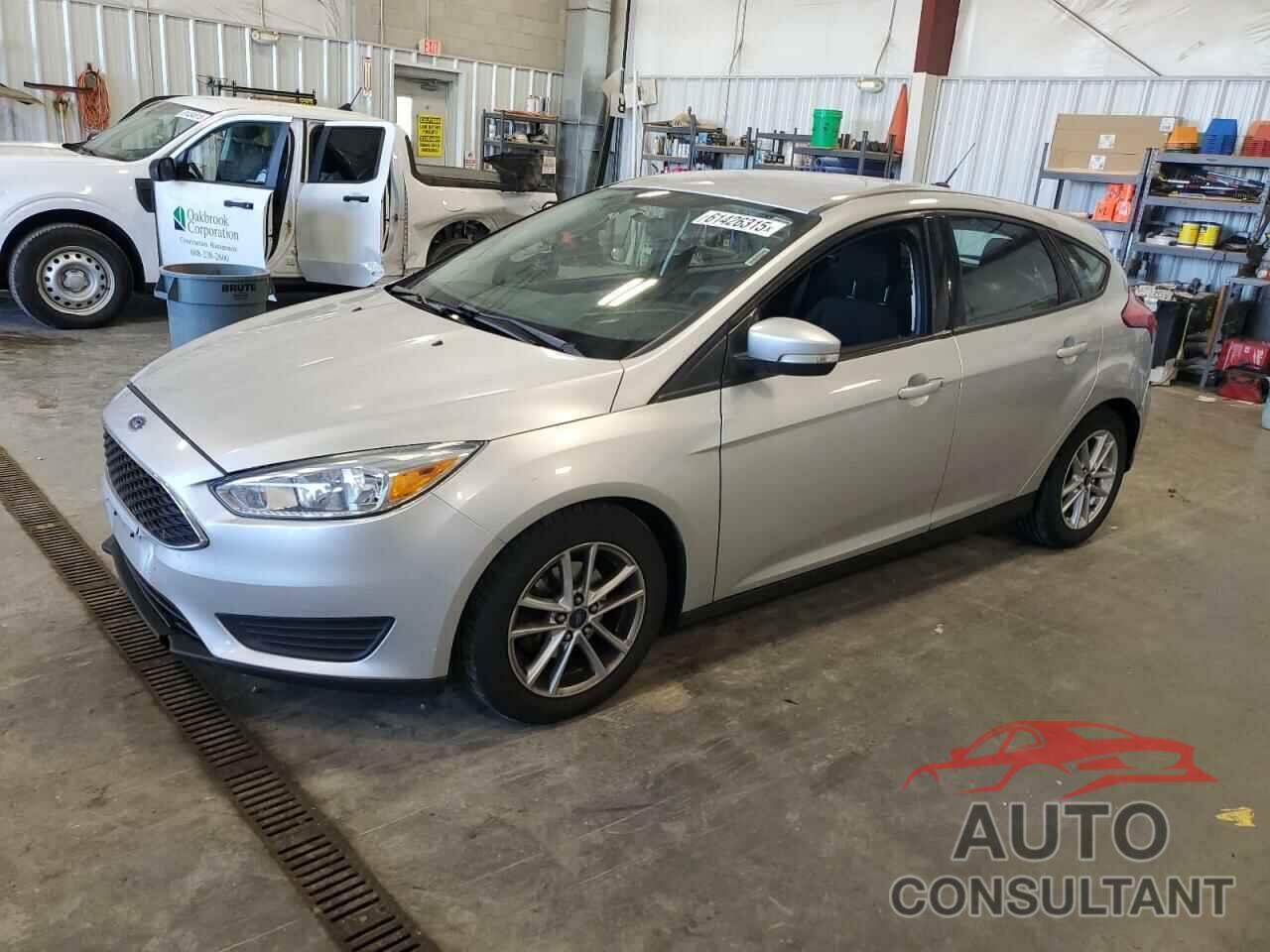 FORD FOCUS 2016 - 1FADP3K25GL255318