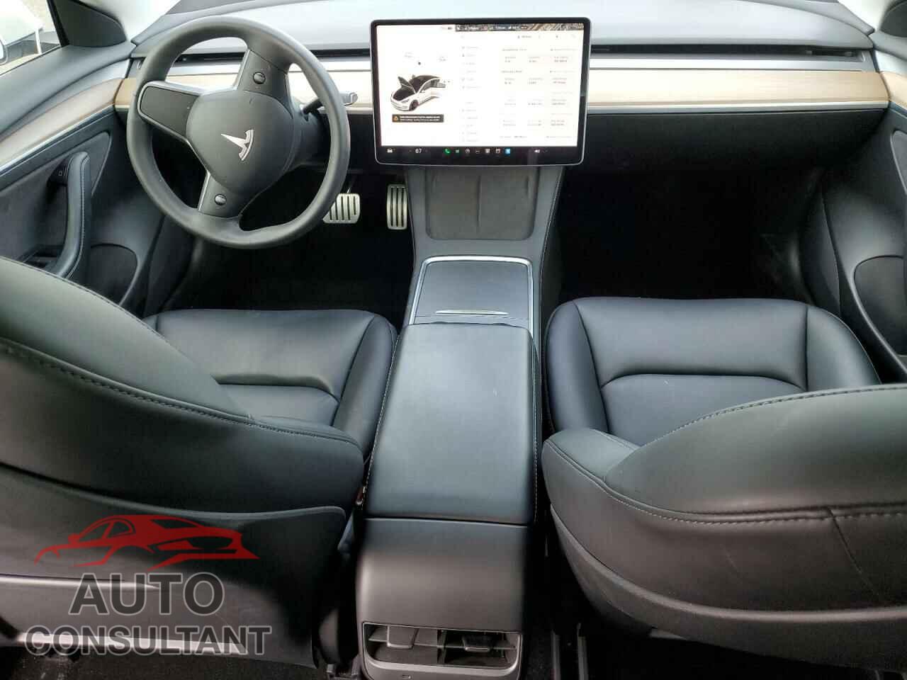 TESLA MODEL 3 2021 - 5YJ3E1EC9MF044187