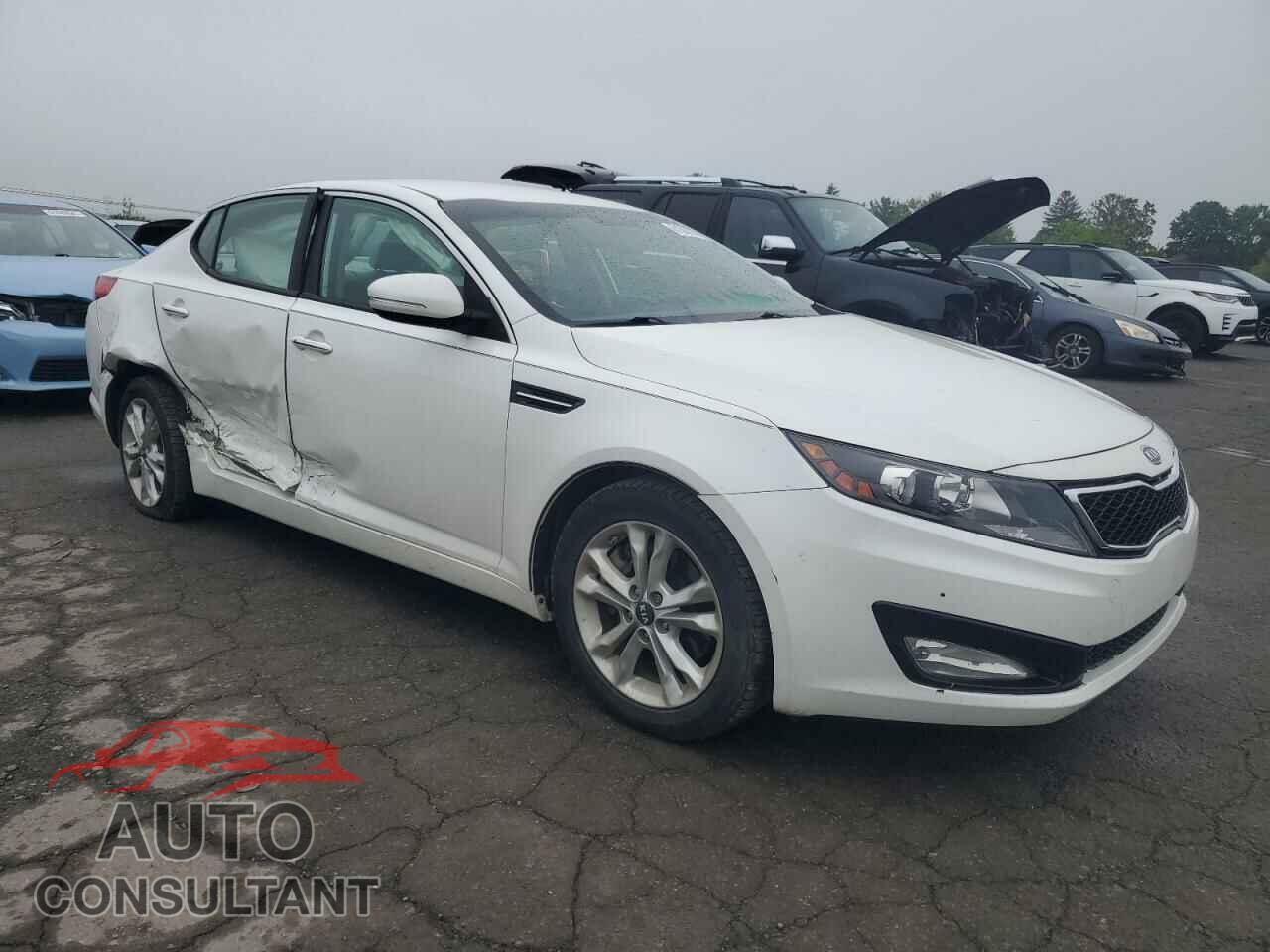 KIA OPTIMA 2011 - KNAGN4A65B5143362