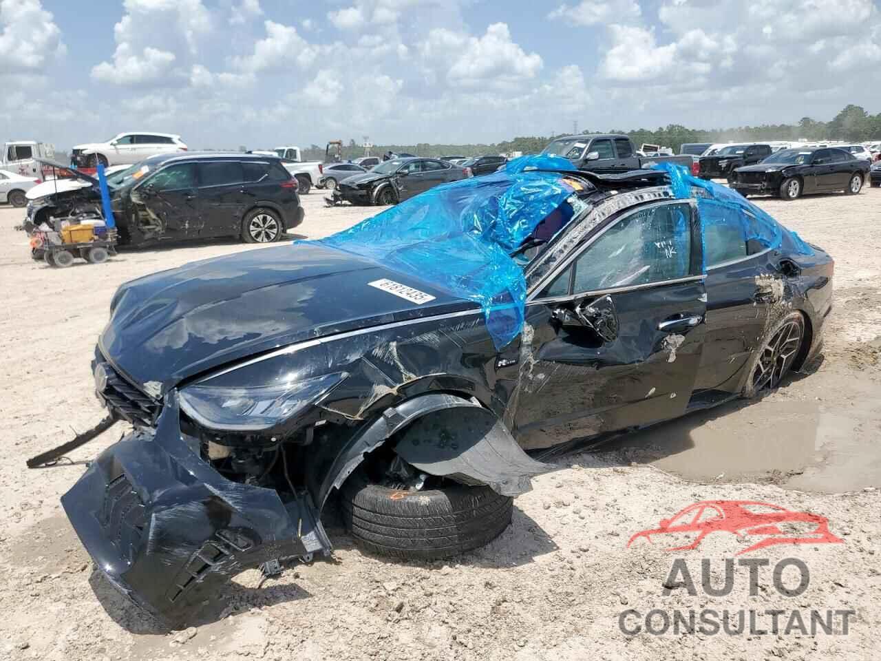 HYUNDAI SONATA 2023 - KMHL14JC7PA256873