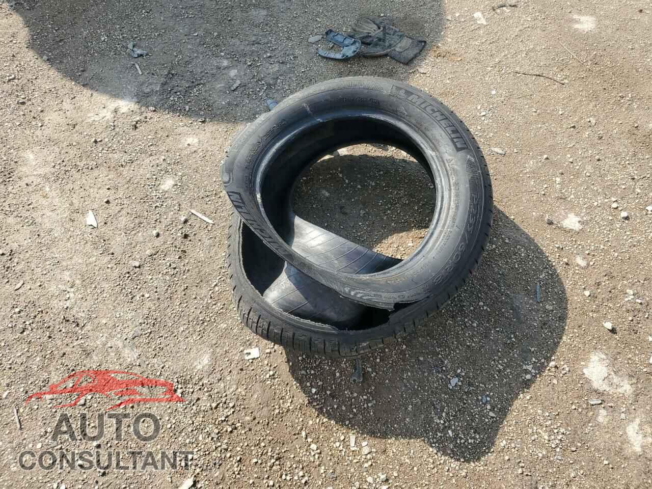 HONDA PILOT 2012 - 5FNYF4H51CB016576