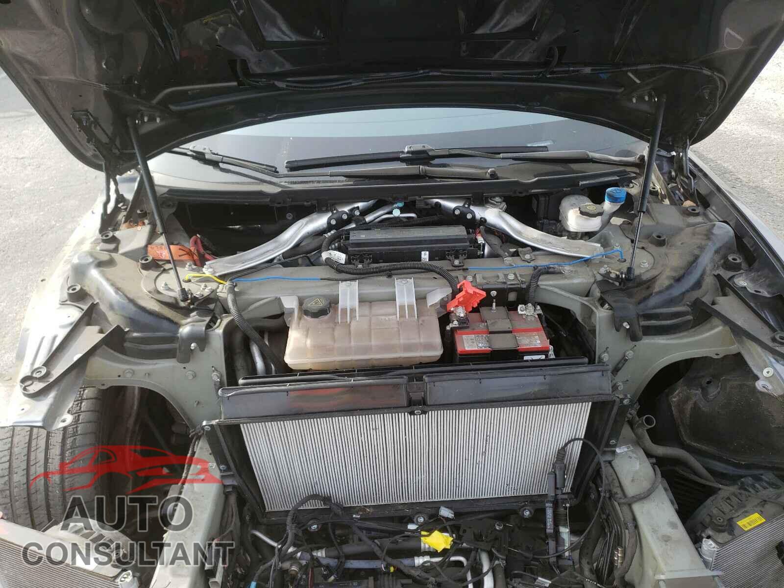 TESLA MODEL S 2018 - 5YJSA1E29JF245775