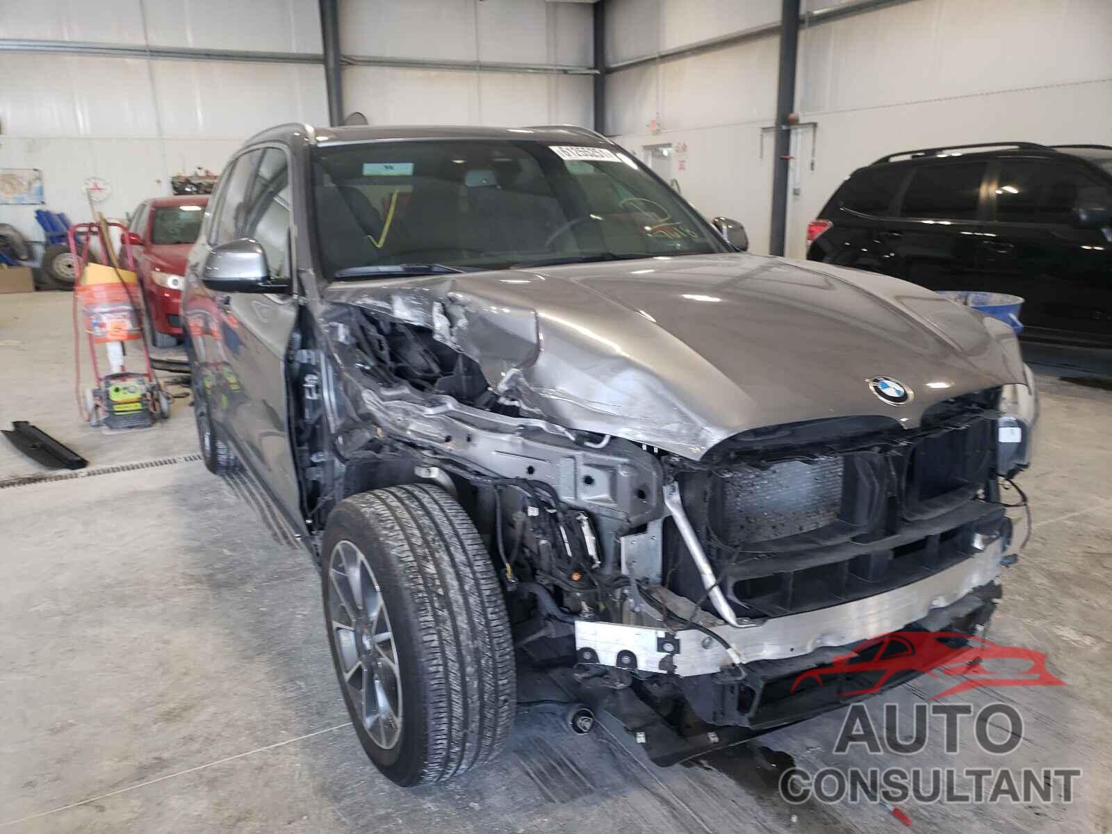 BMW X5 2018 - 5UXKS4C54J0Y17618