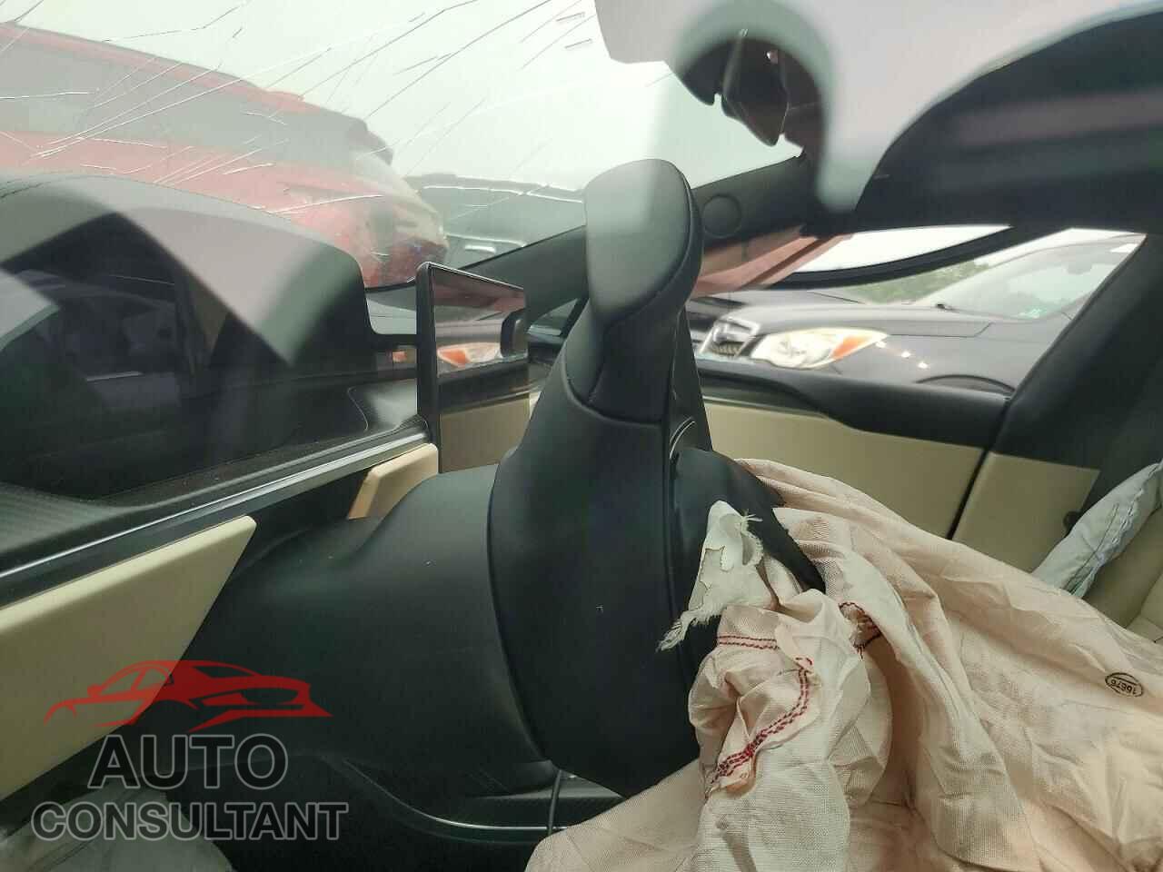 TESLA MODEL S 2021 - 5YJSA1E65MF444085