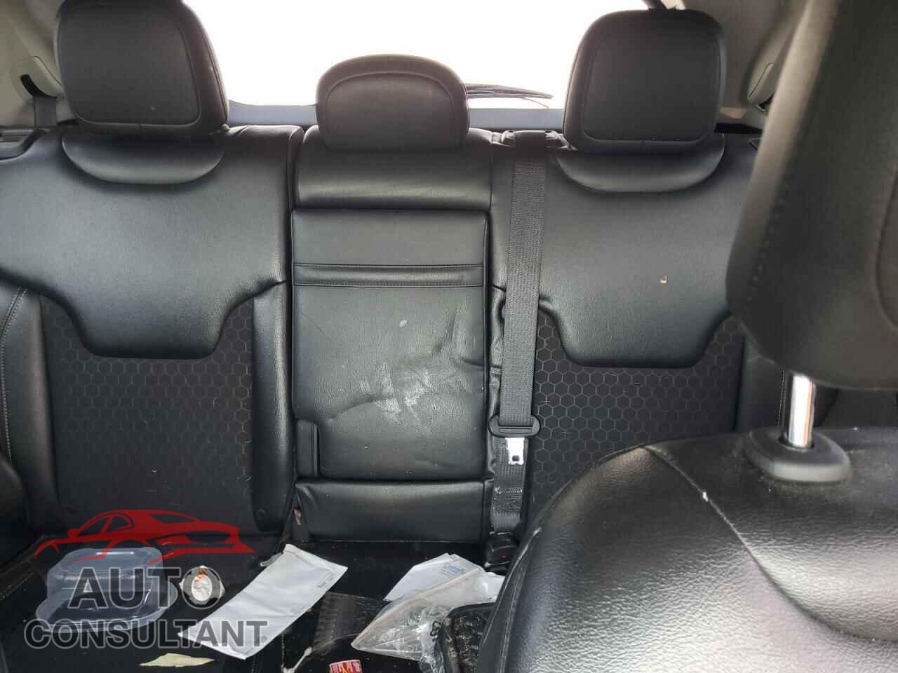 JEEP COMPASS 2018 - 3C4NJDBB5JT393877