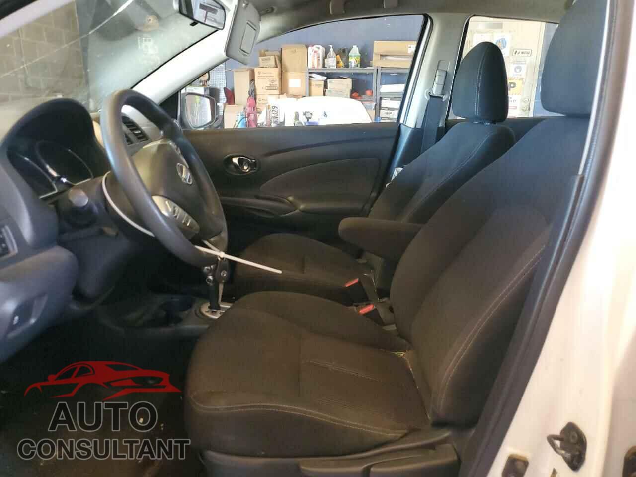 NISSAN VERSA 2016 - 3N1CN7AP3GL852040