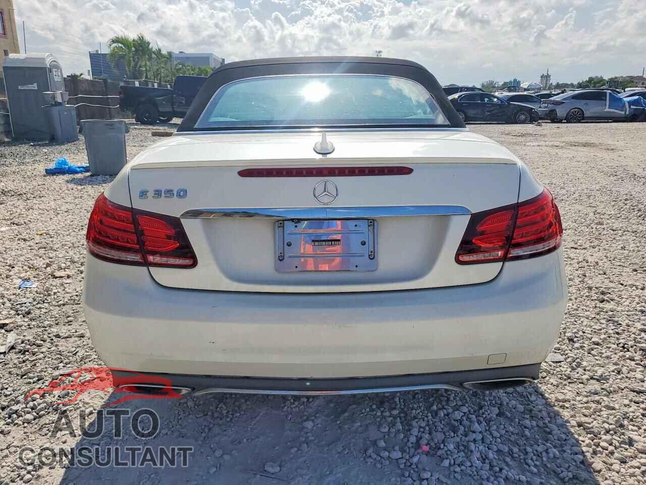 MERCEDES-BENZ E-CLASS 2014 - WDDKK5KF5EF236011