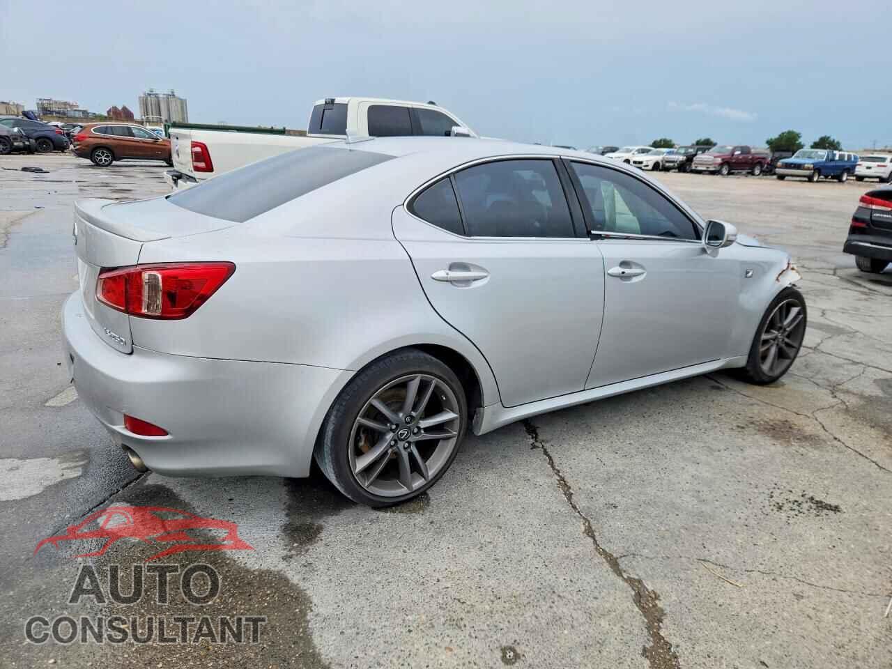 LEXUS IS 2013 - JTHBF5C22D5185323