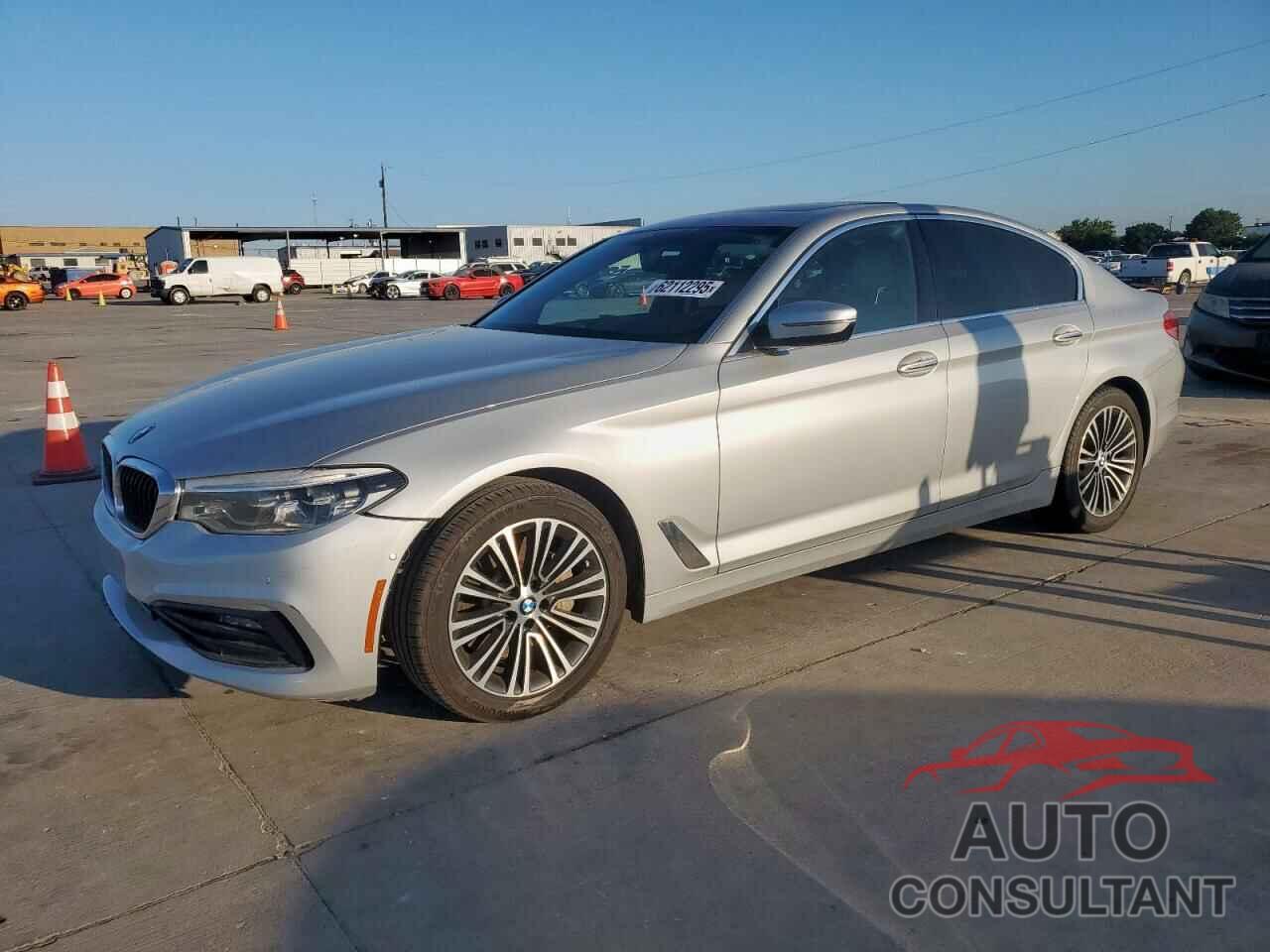 BMW 5 SERIES 2017 - WBAJE5C33HG915708