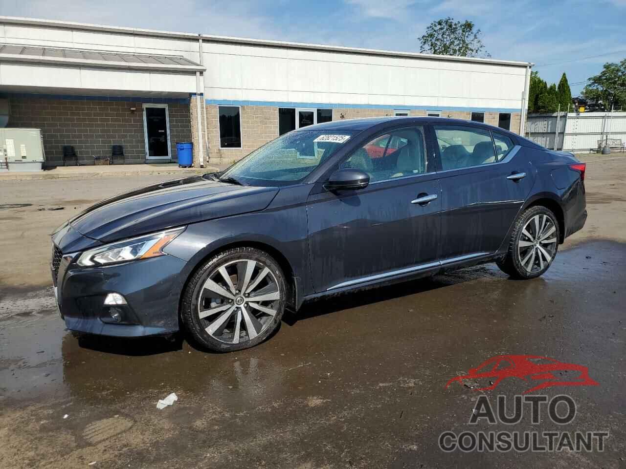 NISSAN ALTIMA 2019 - 1N4BL4FW2KC136592