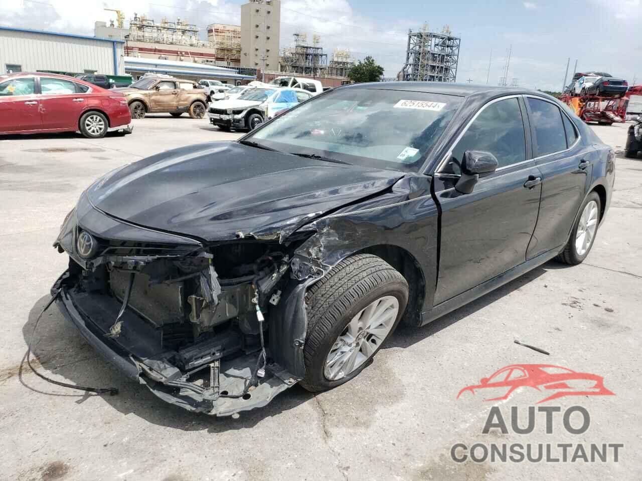 TOYOTA CAMRY 2021 - 4T1C11AK2MU604935