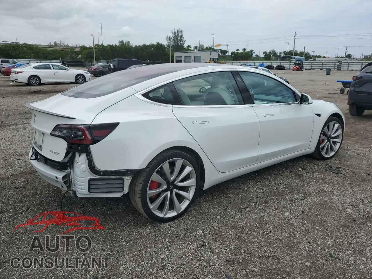 TESLA MODEL 3 2018 - 5YJ3E1EB2JF081598
