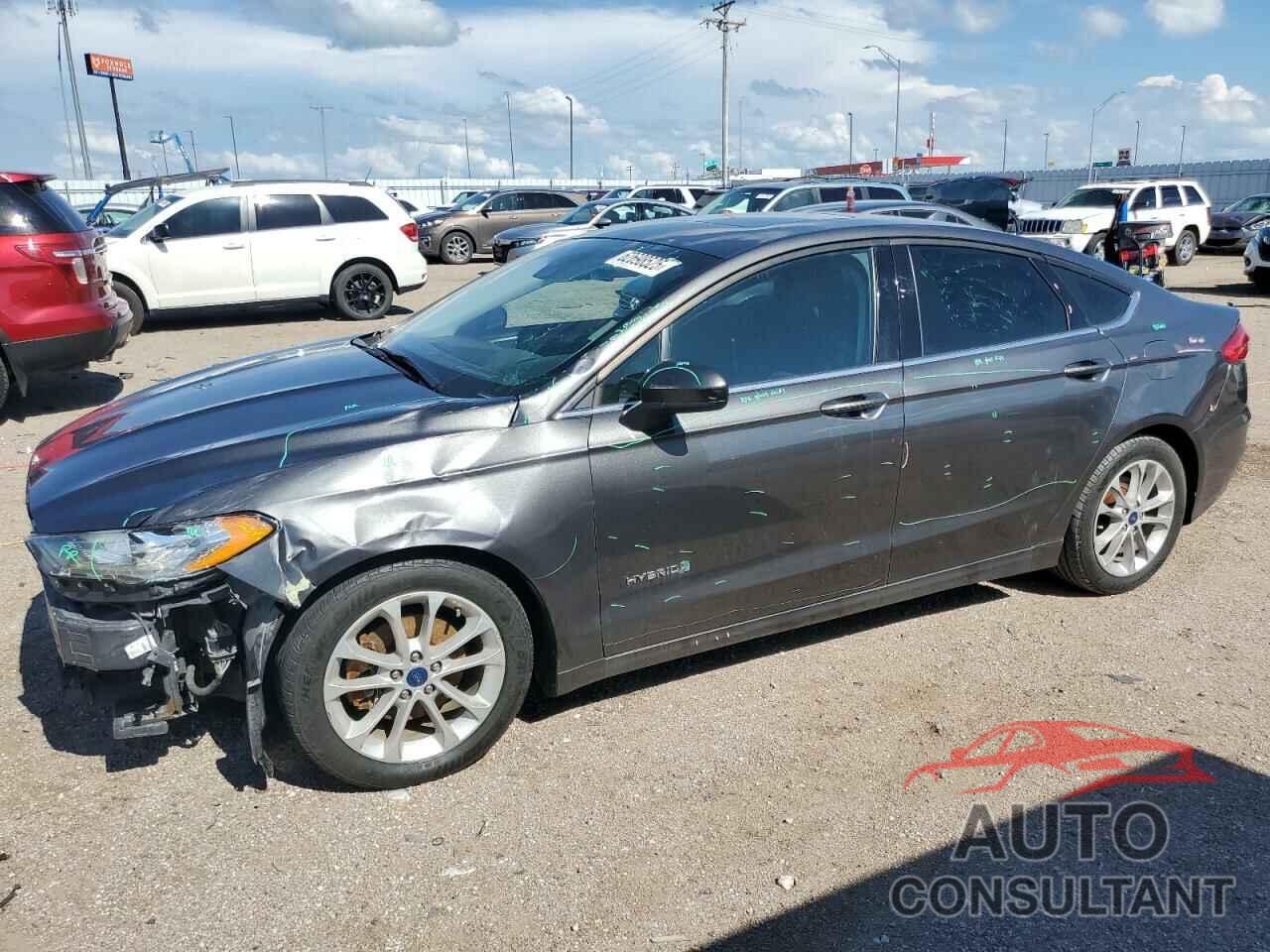 FORD FUSION 2019 - 3FA6P0LU7KR197309