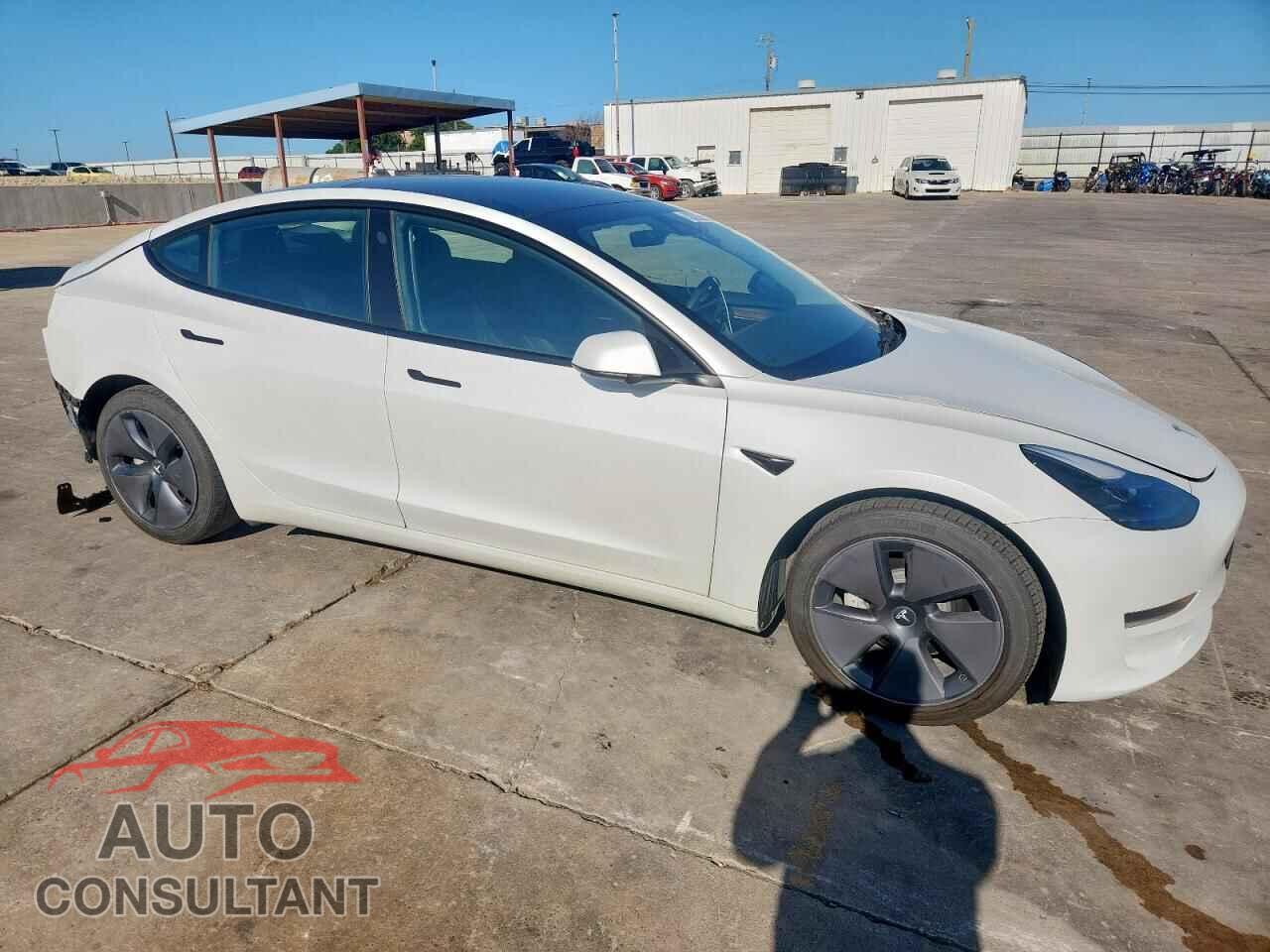 TESLA MODEL 3 2023 - 5YJ3E1EAXPF488052