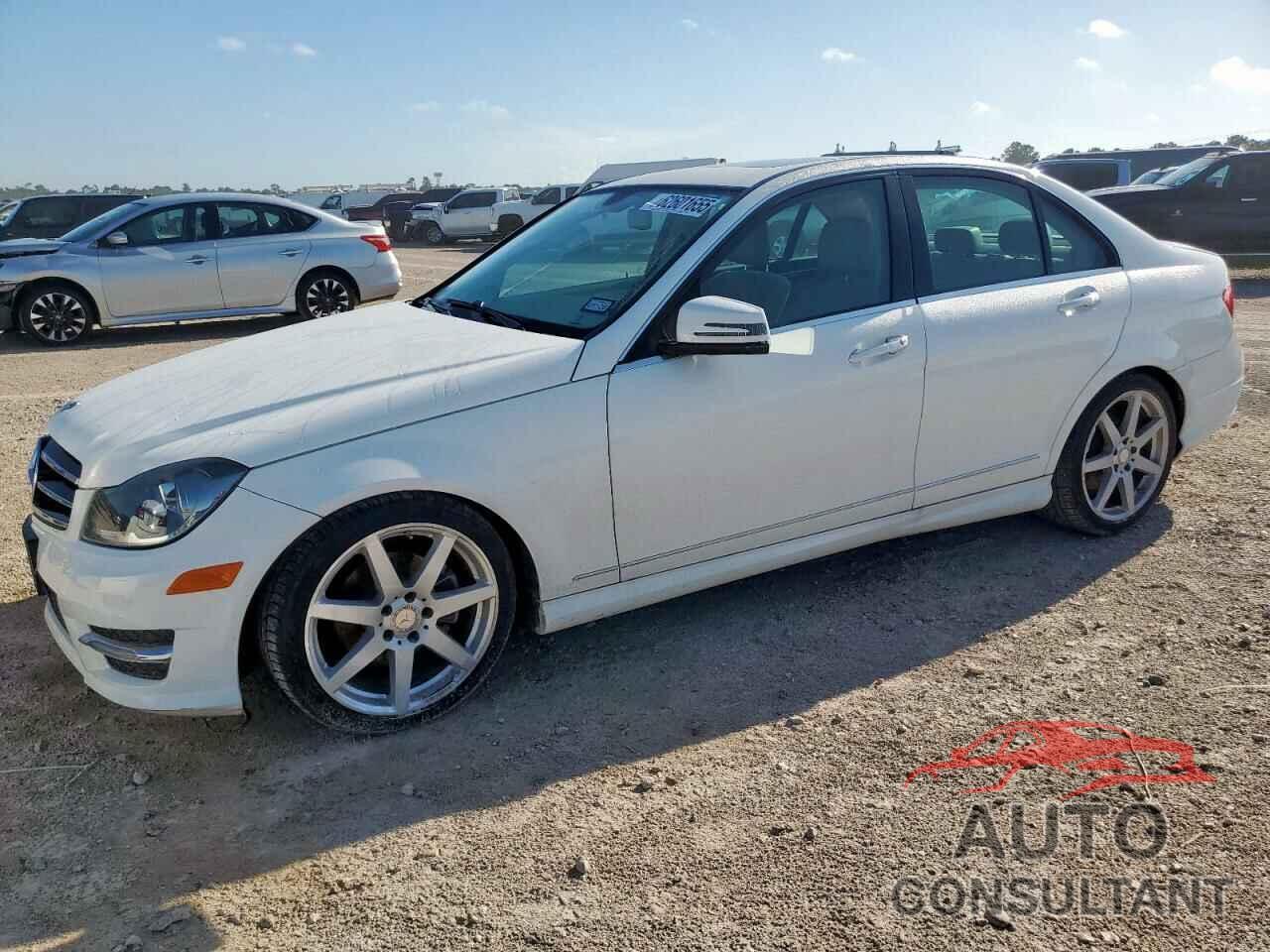 MERCEDES-BENZ C-CLASS 2014 - WDDGF4HB5EA962960