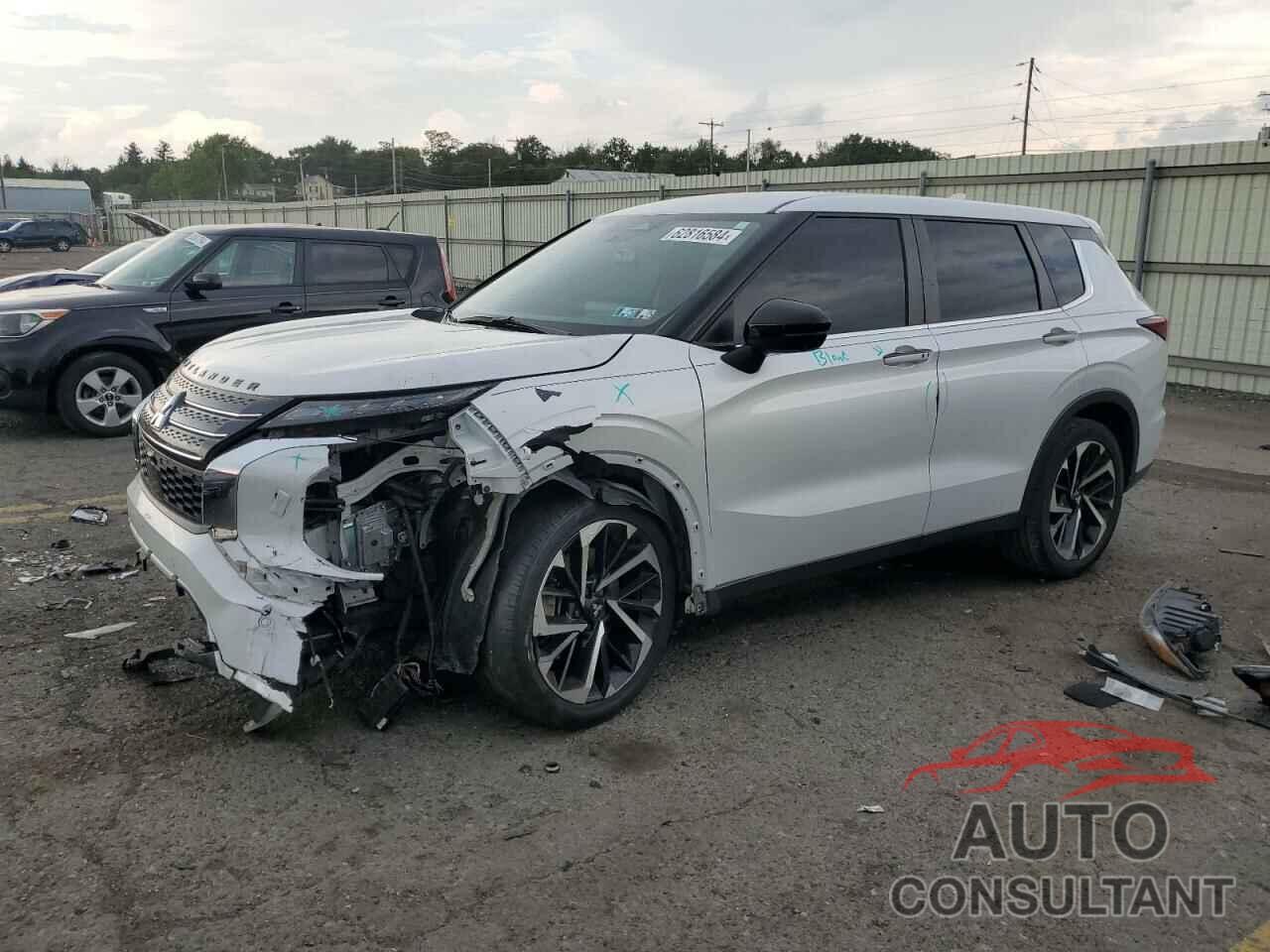 MITSUBISHI OUTLANDER 2022 - JA4J4UA89NZ024864