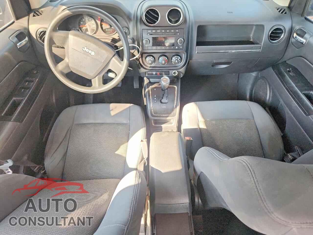 JEEP COMPASS 2010 - 1J4NT4FB6AD549493