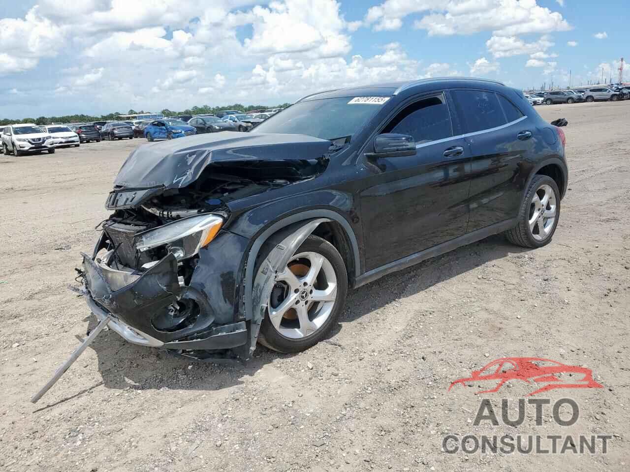 MERCEDES-BENZ GLA-CLASS 2019 - WDCTG4EB7KU020343
