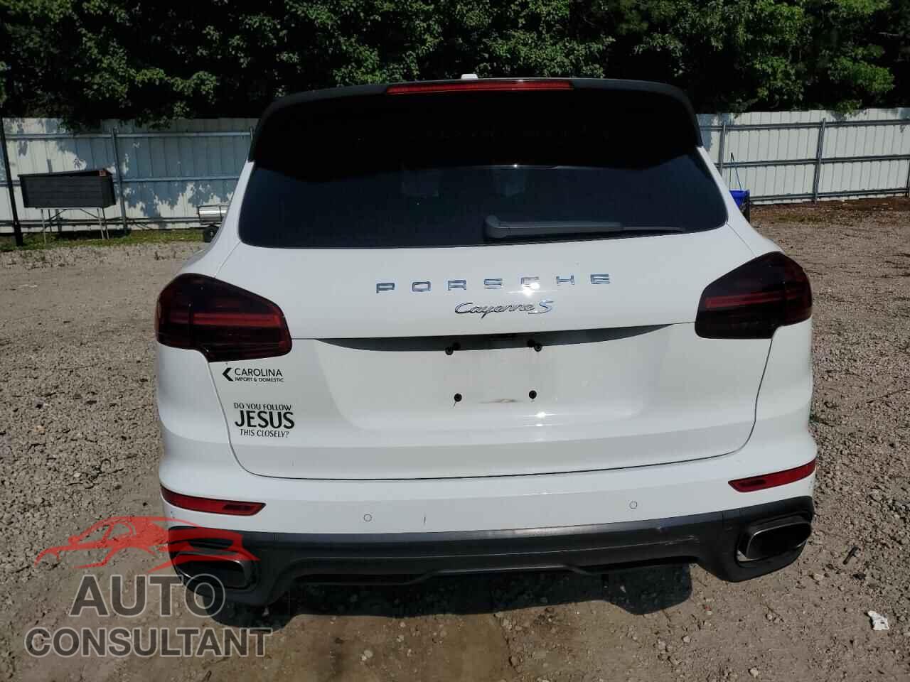 PORSCHE CAYENNE 2017 - WP1AA2A29HKA86890