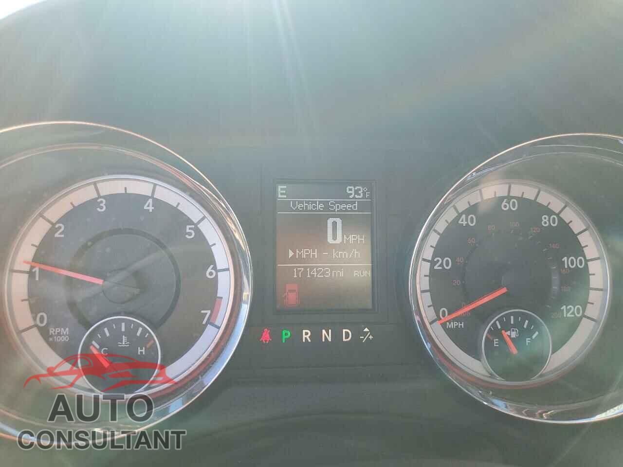 DODGE CARAVAN 2015 - 2C4RDGEG1FR566743