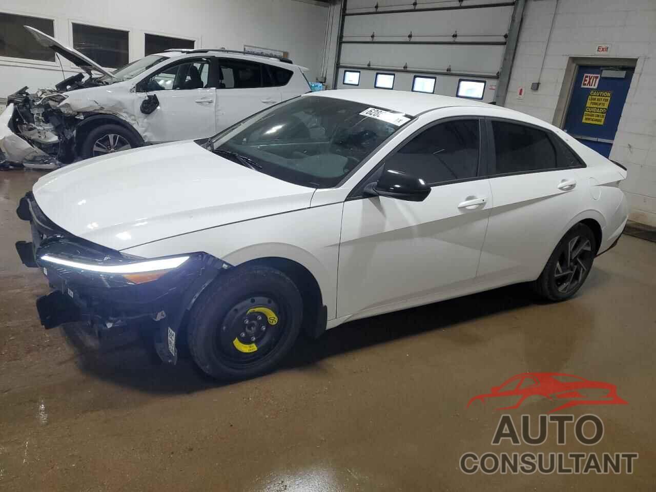 HYUNDAI ELANTRA 2025 - KMHLM4DG6SU877650