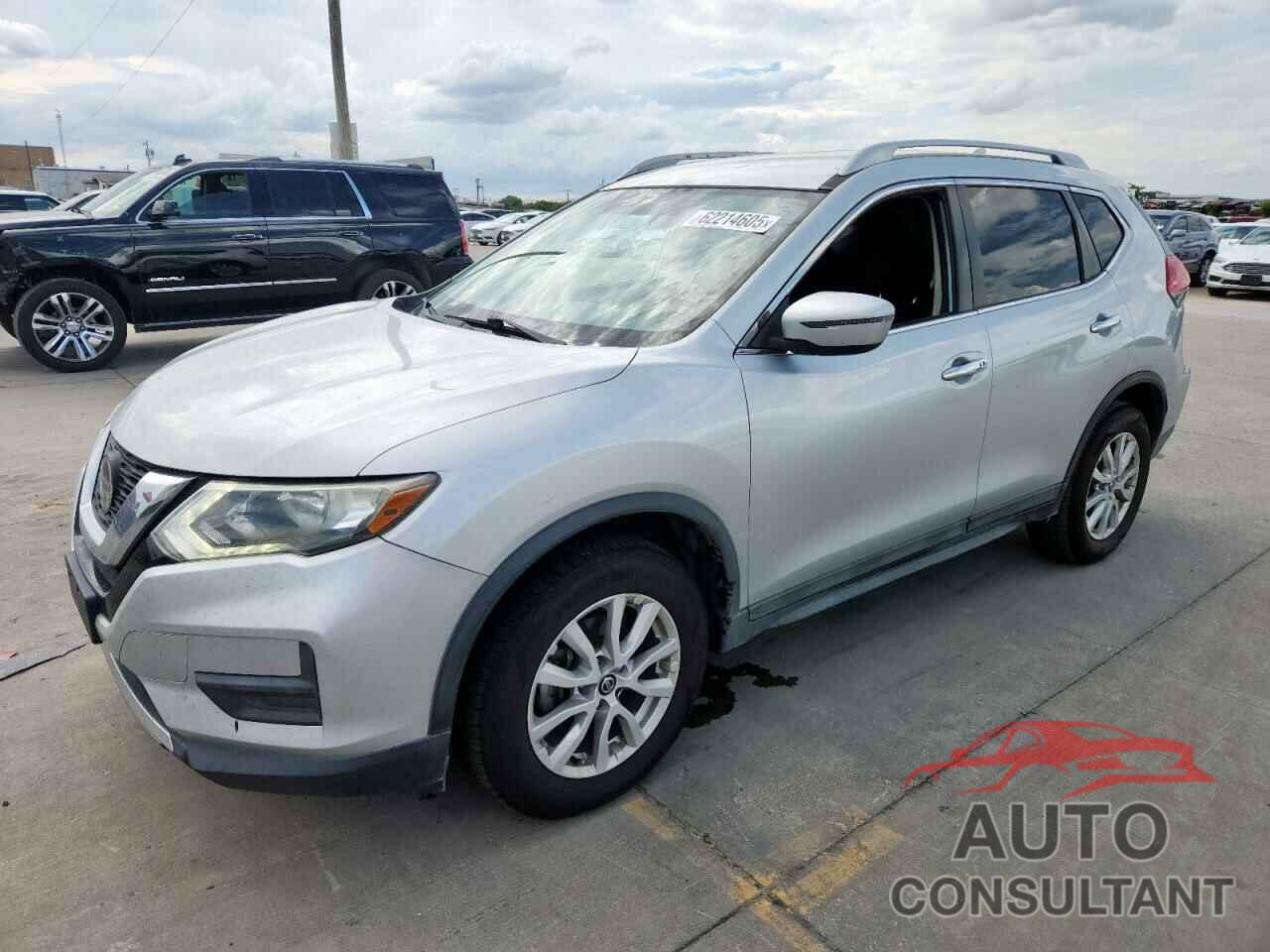 NISSAN ROGUE 2018 - 5N1AT2MV2JC709778