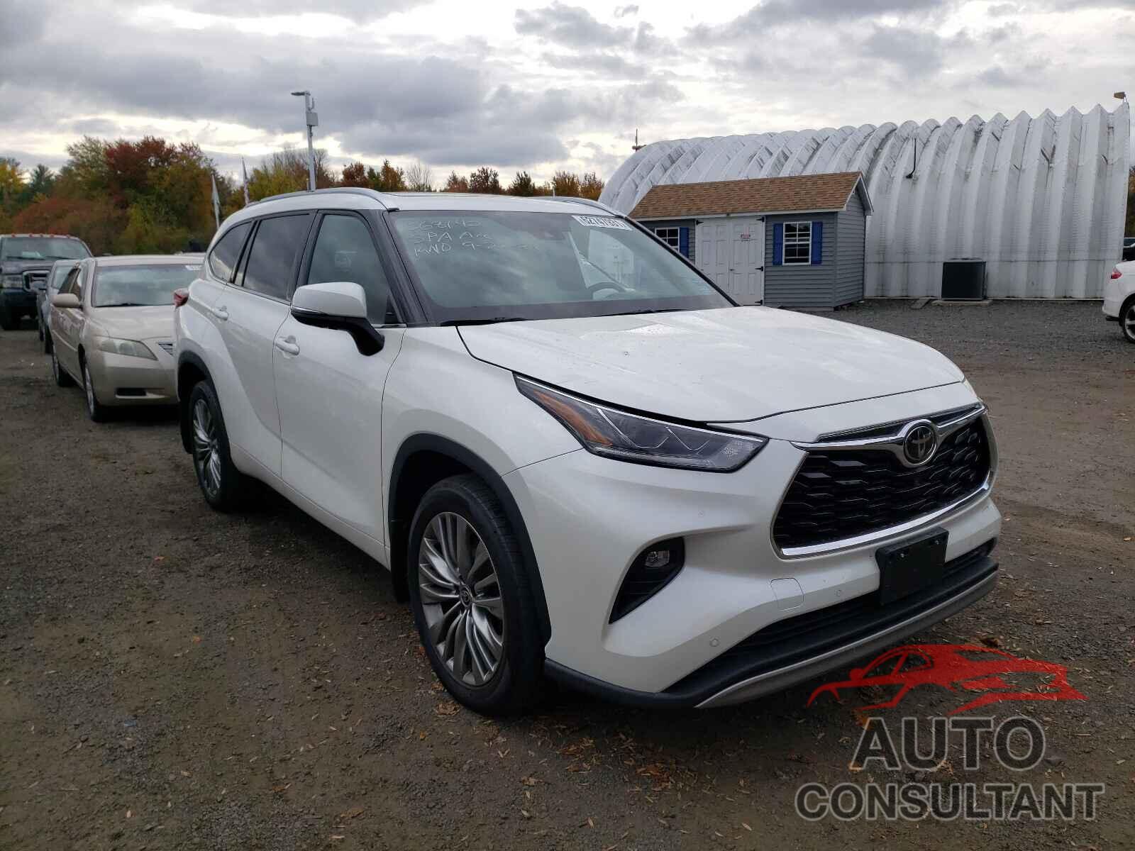 TOYOTA HIGHLANDER 2020 - 5TDFZRBHXLS051112