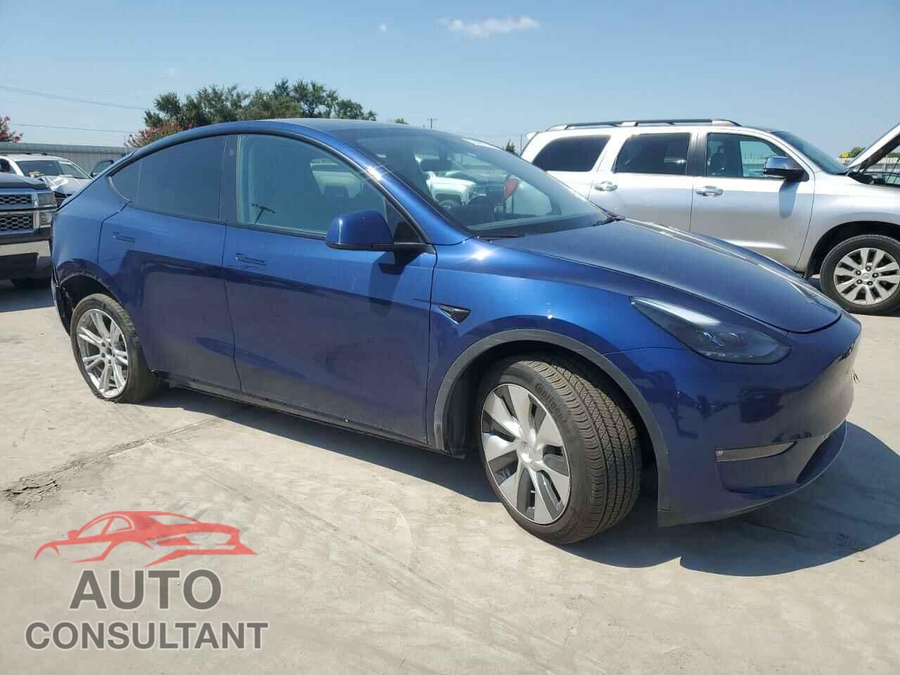 TESLA MODEL Y 2023 - 7SAYGAEE8PF774410