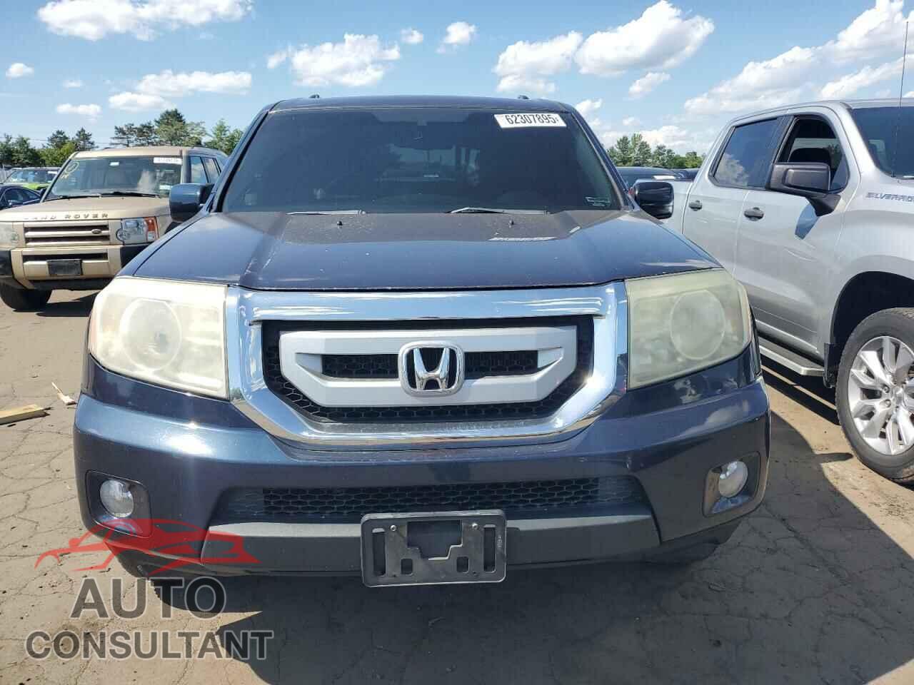 HONDA PILOT 2011 - 5FNYF4H65BB067196