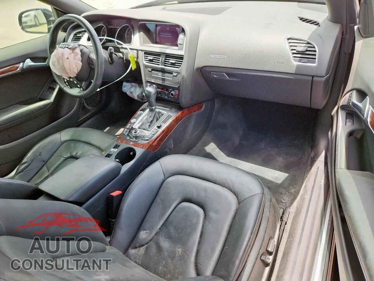 AUDI A5 2012 - WAULFAFH7CN008700