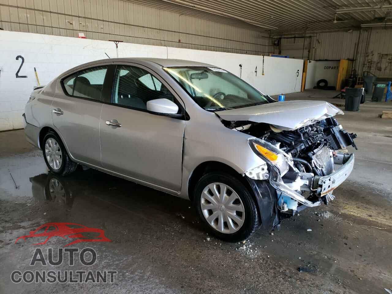 NISSAN VERSA 2019 - 3N1CN7AP3KL817586