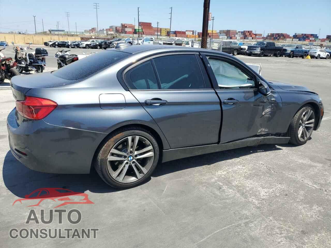 BMW 3 SERIES 2016 - WBA8E9G50GNU30227
