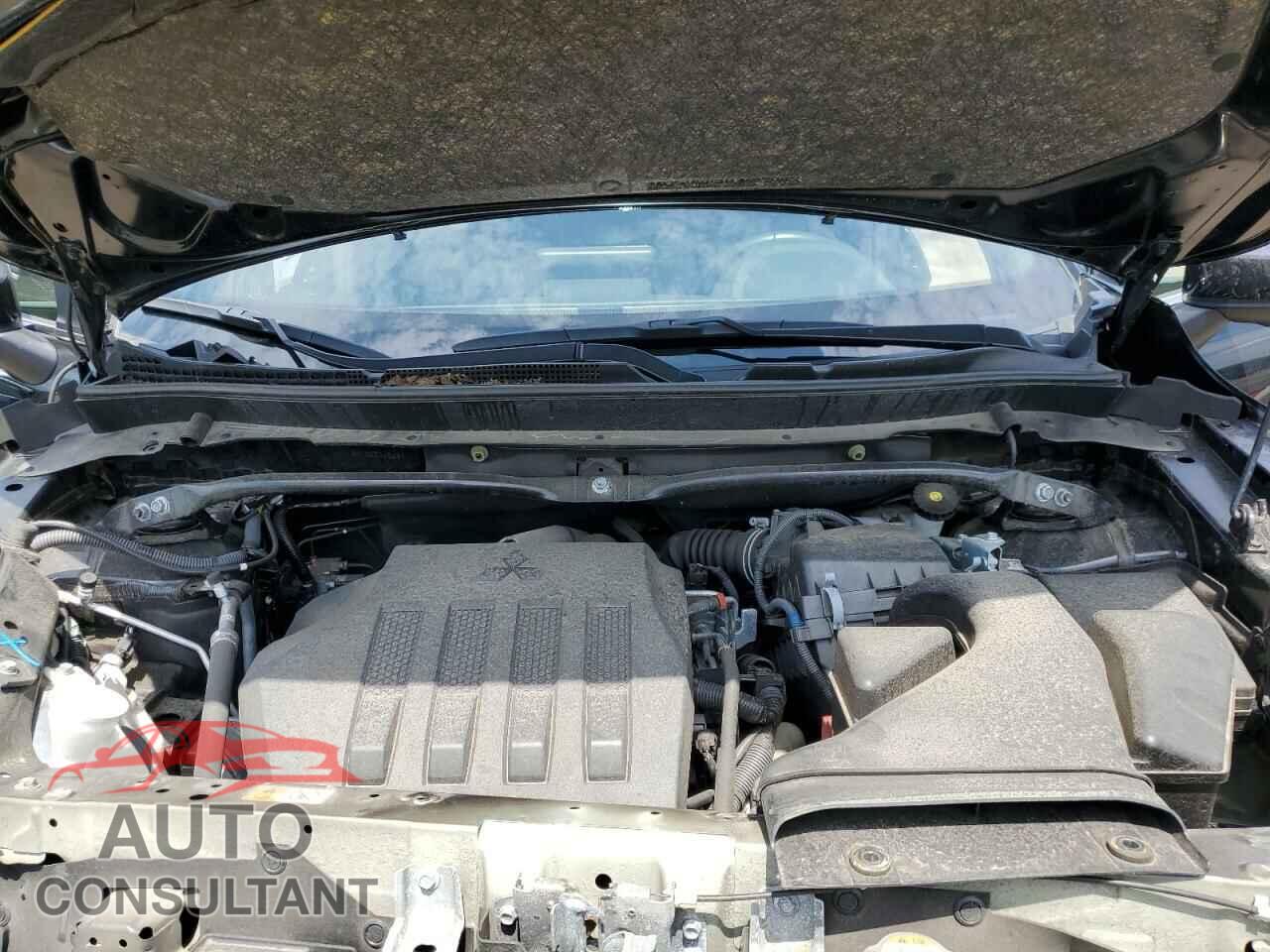 MITSUBISHI ECLIPSE 2022 - JA4ATWAA1NZ045631